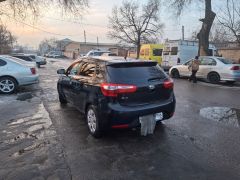 Сүрөт унаа Kia Rio