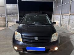 Фото авто Toyota Ist