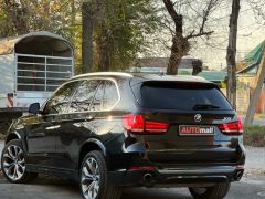 Photo of the vehicle BMW X5