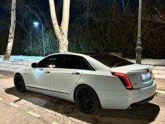 Photo of the vehicle Cadillac CT6