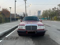 Фото авто Mercedes-Benz W124