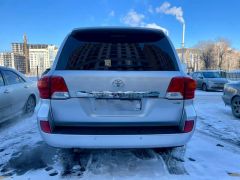 Сүрөт унаа Toyota Land Cruiser