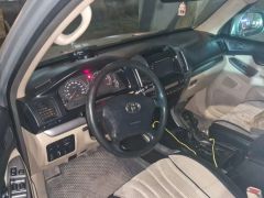 Сүрөт унаа Toyota Land Cruiser Prado