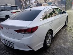 Photo of the vehicle Hyundai Sonata