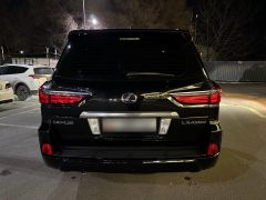 Сүрөт унаа Lexus LX