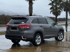 Сүрөт унаа Toyota Highlander