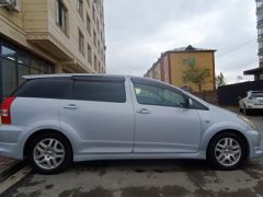 Фото авто Toyota Wish