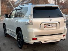 Сүрөт унаа Toyota Land Cruiser Prado