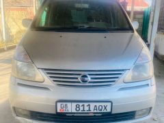 Сүрөт унаа Nissan Serena