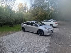 Фото авто Toyota Prius