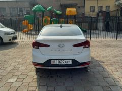 Сүрөт унаа Hyundai Avante