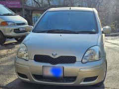 Фото авто Toyota Vitz