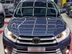 Photo of the vehicle Toyota Highlander