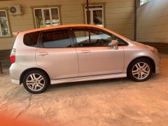 Photo of the vehicle Honda Jazz