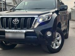 Сүрөт унаа Toyota Land Cruiser Prado