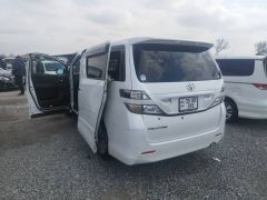 Сүрөт унаа Toyota Vellfire