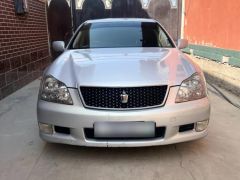 Сүрөт унаа Toyota Crown