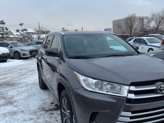 Photo of the vehicle Toyota Highlander