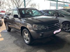 Сүрөт унаа Toyota Kluger