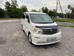 Сүрөт унаа Toyota Alphard