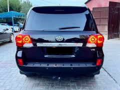 Сүрөт унаа Toyota Land Cruiser