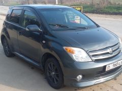 Сүрөт унаа Toyota Ist