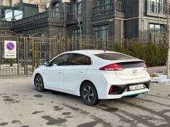 Фото авто Hyundai IONIQ