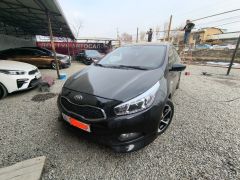 Photo of the vehicle Kia Ceed