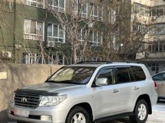 Сүрөт унаа Toyota Land Cruiser