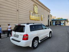 Сүрөт унаа Toyota Highlander