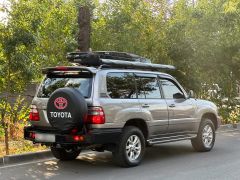 Сүрөт унаа Toyota Land Cruiser