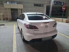 Photo of the vehicle Mazda 3