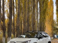 Фото авто Toyota RAV4