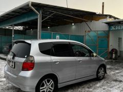 Photo of the vehicle Honda Fit