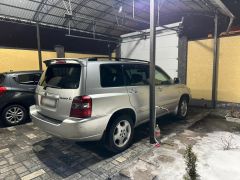 Сүрөт унаа Toyota Kluger