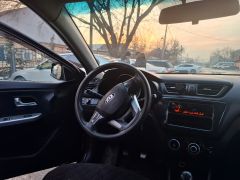 Сүрөт унаа Kia Rio