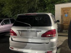 Фото авто Toyota Ipsum