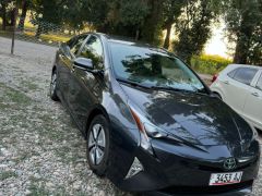 Фото авто Toyota Prius