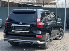 Photo of the vehicle Lexus GX