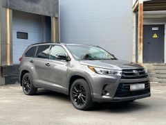 Сүрөт унаа Toyota Highlander