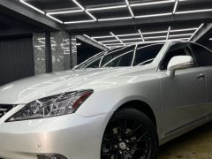 Photo of the vehicle Lexus ES