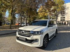 Сүрөт унаа Toyota Land Cruiser