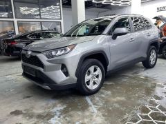 Сүрөт унаа Toyota RAV4