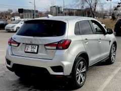 Фото авто Mitsubishi Outlander