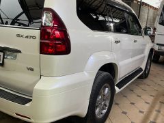 Photo of the vehicle Lexus GX