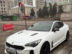 Сүрөт унаа Kia Stinger