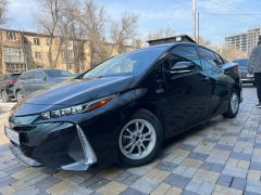 Фото авто Toyota Prius