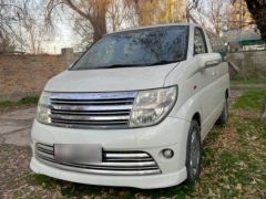 Сүрөт унаа Nissan Elgrand