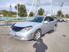 Photo of the vehicle Lexus ES