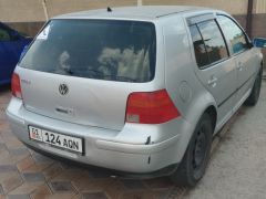 Фото авто Volkswagen Golf